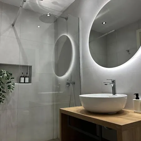 Designer In Prime Location Near The Sea * Σλιέμα