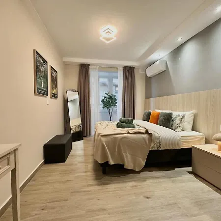 Designer In Prime Location Near The Sea * Σλιέμα